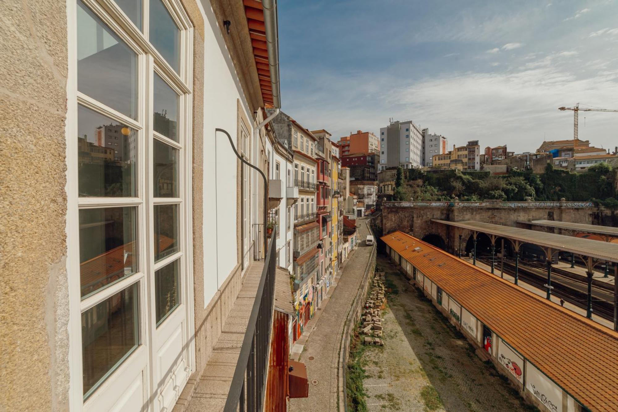 Deluxe Duplex By Hosty Apartment Porto Exterior photo