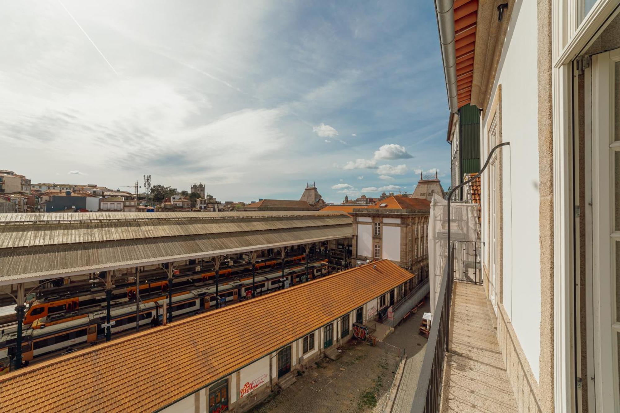 Deluxe Duplex By Hosty Apartment Porto Exterior photo